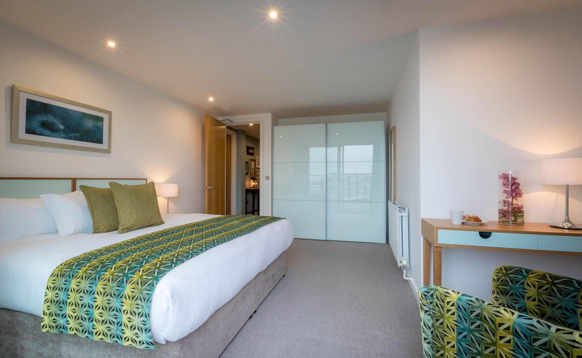 Talbot Suites At Stonebridge Wexford Extérieur photo